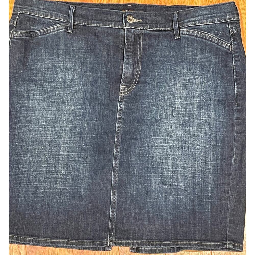 Levi’s Denim Skirt size 16
